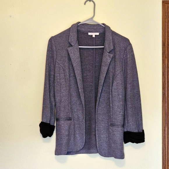 Skies Are Blue | Women's Gray Blazer Size Small Black Accents